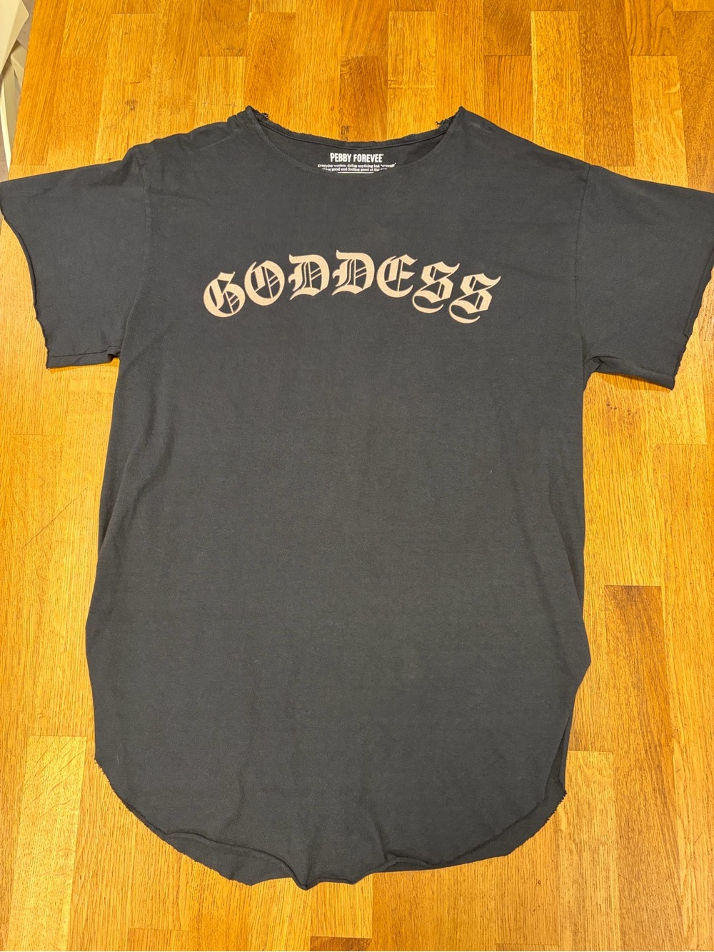 Pebby Forevee Black 'Goddess' Short Sleeve Tee